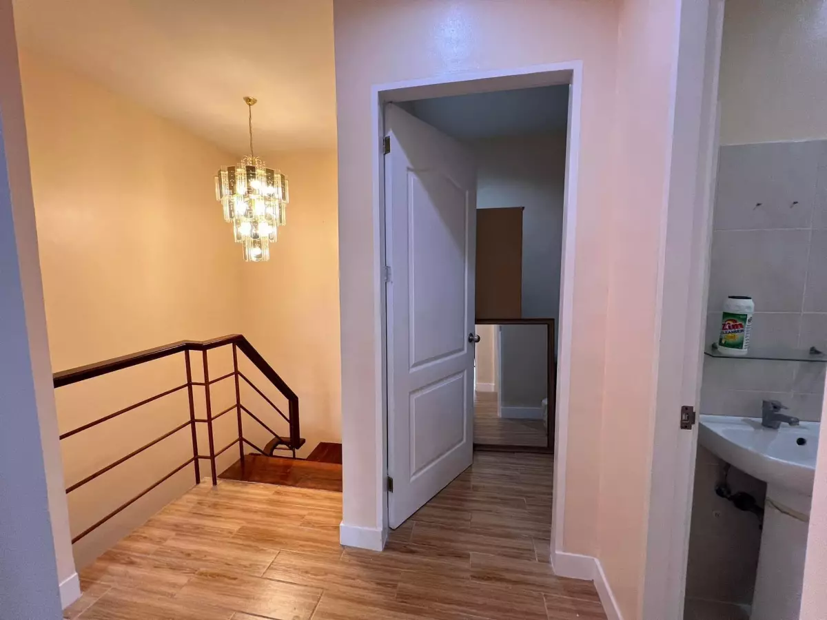 HOUSE AND LOT FOR SALES IN TALISAY CITY,CEBU (Alberlyn Boxill Residences) — House and Lot in Talisay, Cebu, Philippines — Photo 6