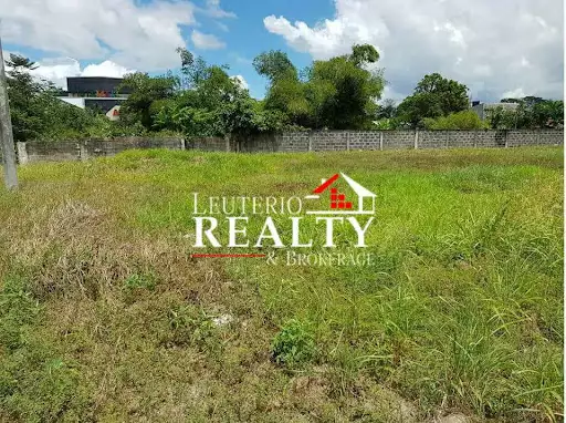Residential lot For Sale (Corner lot)