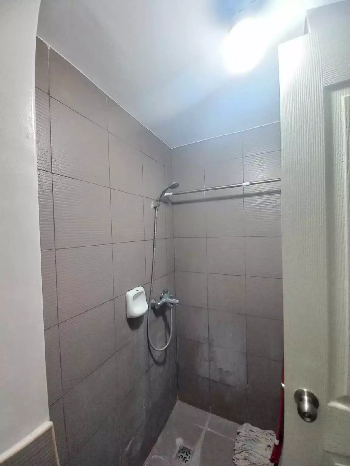 GRAND RESIDENCES STUDIO TYPE FOR RENT — Studio in Gov. M. Cuenco Avenue, Cebu City, Cebu — Photo 3