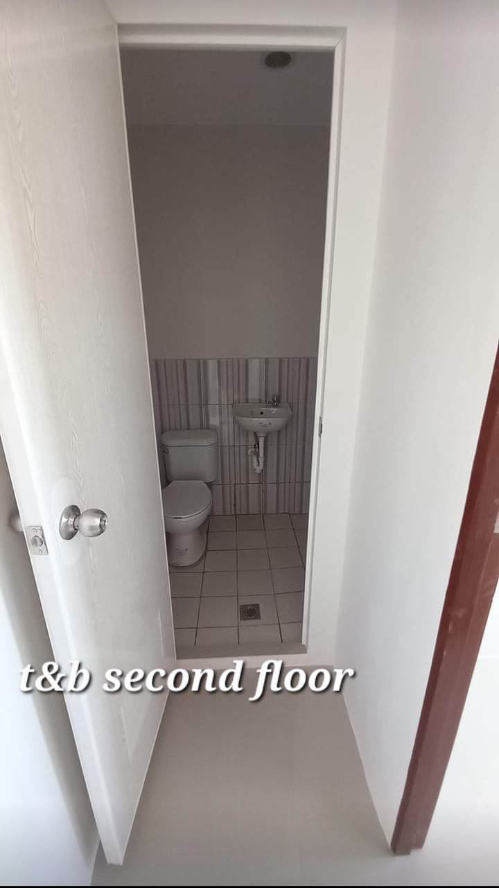 For Assume — Townhouse in Cebu, Philippines — Photo 3