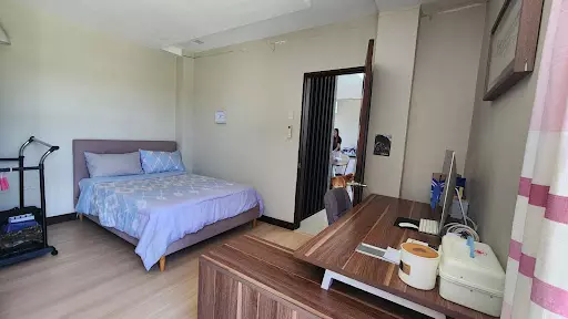 Open photo 27 of 37 — Commercial and 2 Storey Residential with warehouse and office inside the property for Sale.
