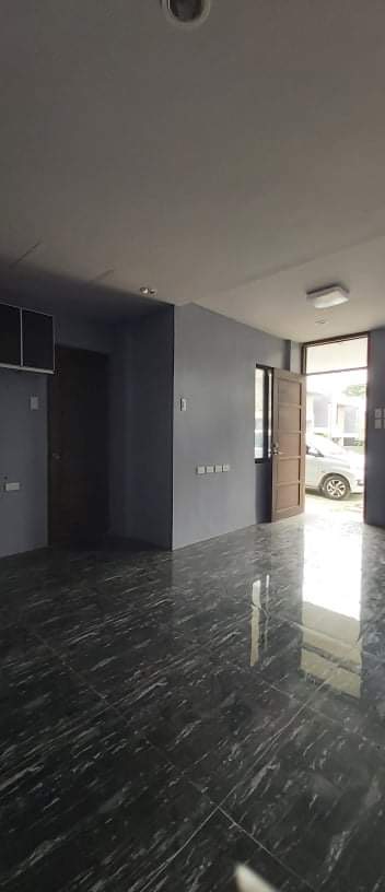 House and Lot For Sale - photo 6