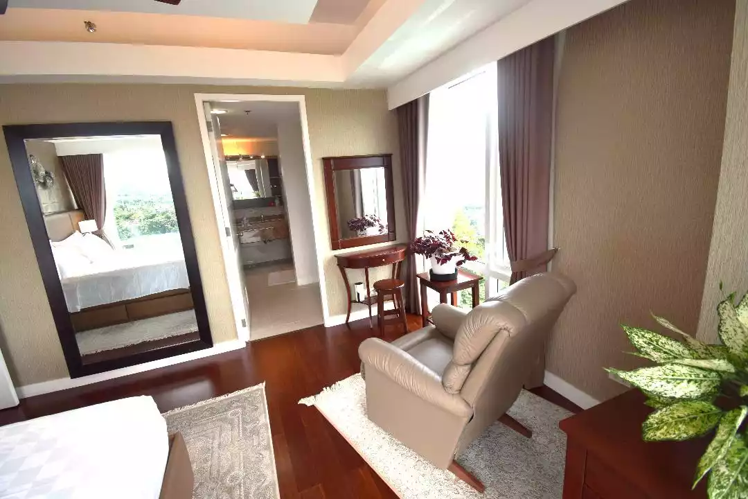 Open photo 13 of 22 — Fully-Furnished 3BR Corner Unit w/ Parking at Marco Polo Tower 3