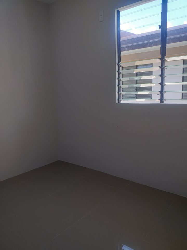 For Assume Casa Mira South Townhouse B — Townhouse in City of Naga, Cebu, Philippines — Photo 7