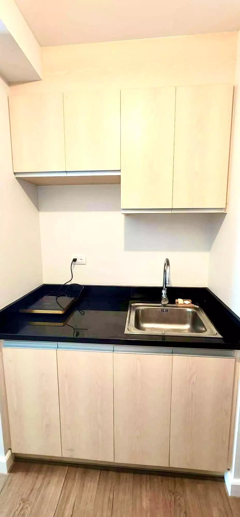 SOLINEA STUDIO WITH PARKING FOR RENT! - photo 5