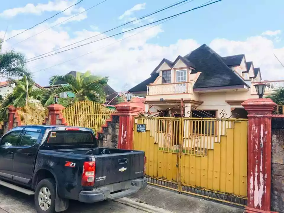 House and Lot for Sale/Rent — House and Lot in Bacolod, Negros Occidental, Philippines — Photo 3