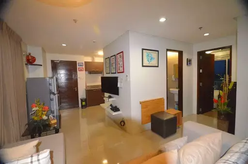 Baseline prestige res.condo for rent - photo 6