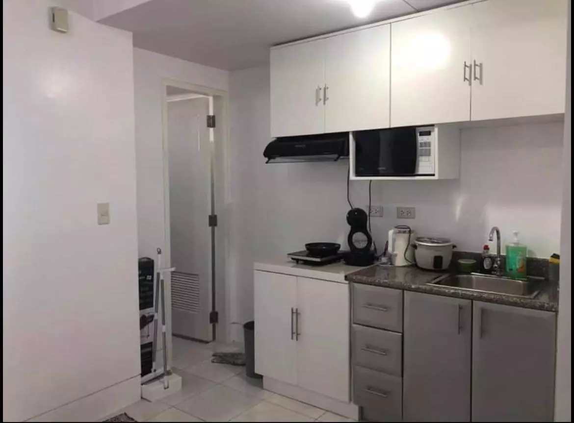 FOR SALE: Fully Furnished 2 Bedroom Condo in Little Baguio Terraces, San Juan City, Metro Manila
