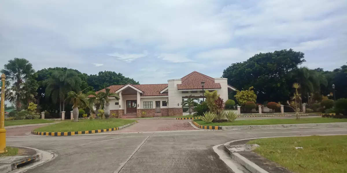 Colinas Verdes 100sqm Near Entrance for Sale! — Residential Lot in General Santos City, South Cotabato, Philippines — Photo 6