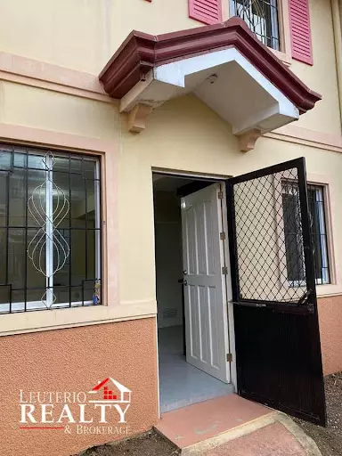 Open photo 11 of 17 — Brandnew Ready For Occupancy House and Lot For sale!

?88sq.m Lot Area
?80sq.m Floor Area

3 Bedrooms, 2Toilet & Bath (with Carport)