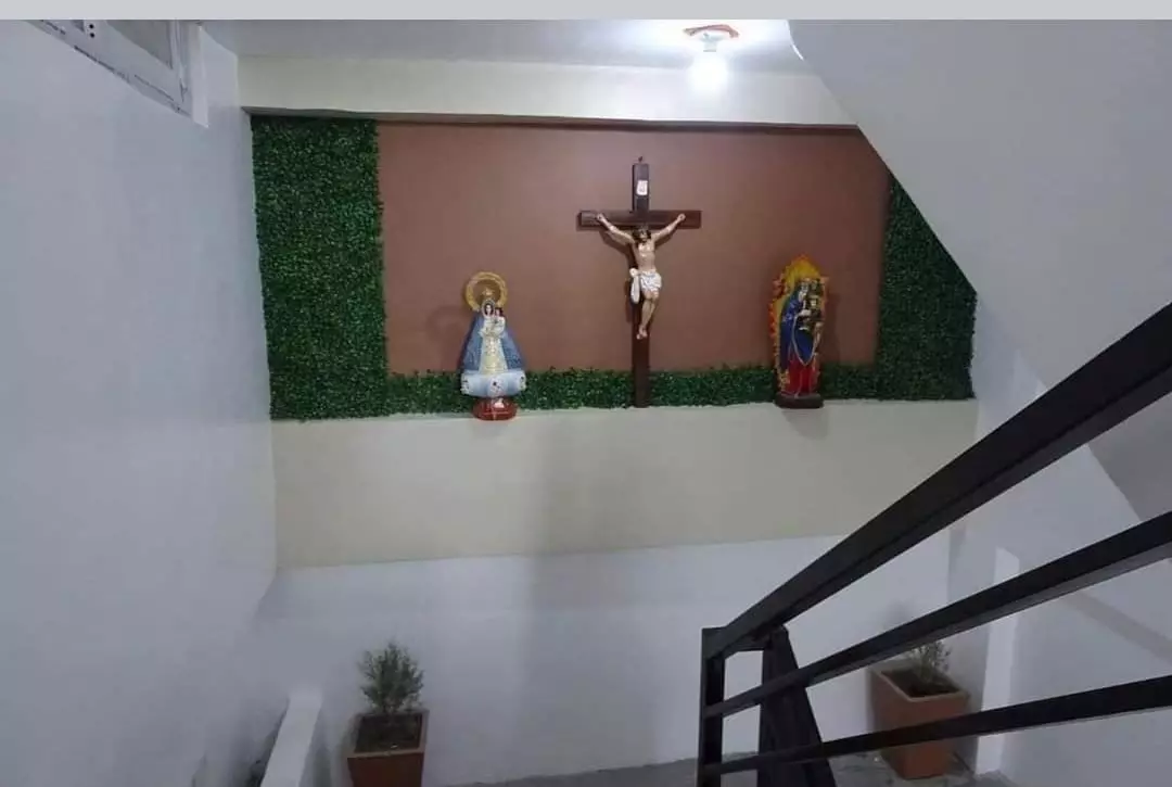 Rush Sale 3 storey apartment — Apartment in Cavite, Philippines — Photo 2