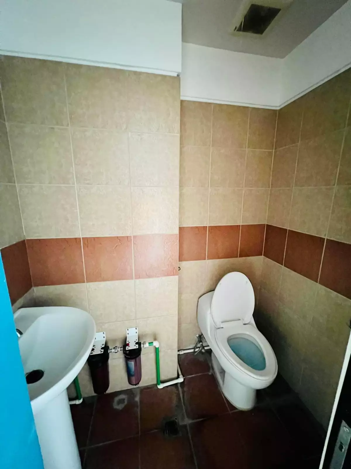 Open photo 11 of 11 — City Soho Medical Clinic for Rent