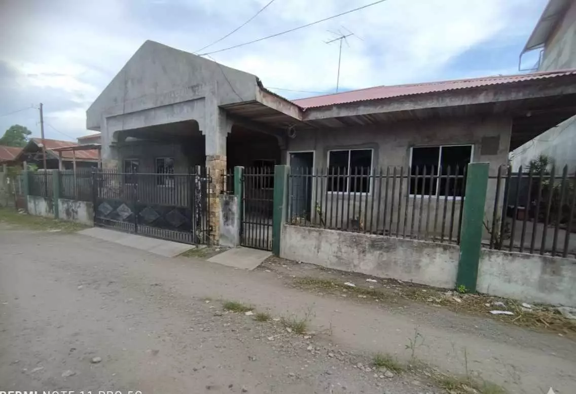 House and Lot For Sale — House and Lot in General Santos City (Dadiangas), South Cotabato, Philippines — Photo 3