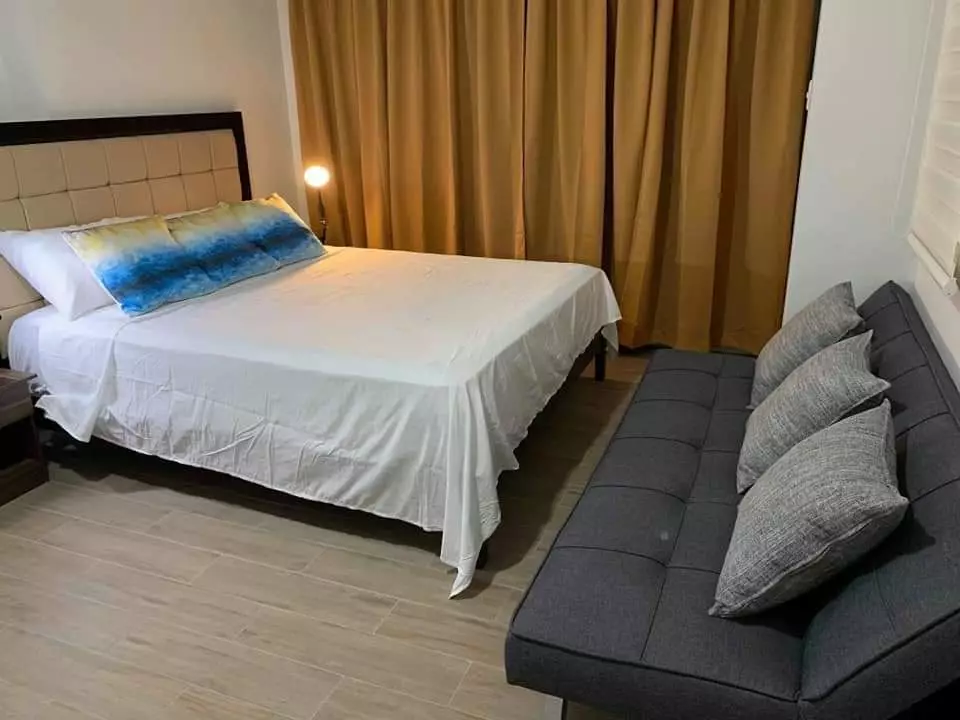 2BR with Balcony in Sundance for Rent - photo 4