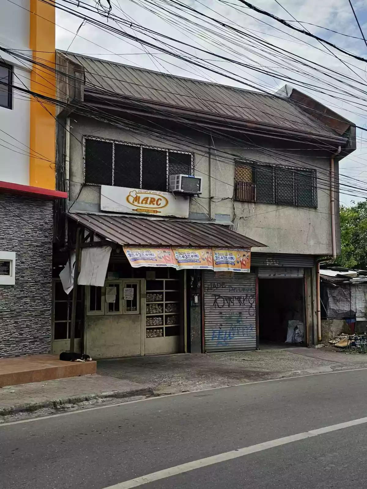 COMMERCIAL BUILDING WITH LOT AREA 165SQM FLOOR AREA 300SQM IN CALLE TRES ABRIL  TABUAN CEBU CITY — Building in Cebu City, Cebu, Philippines — Photo 7
