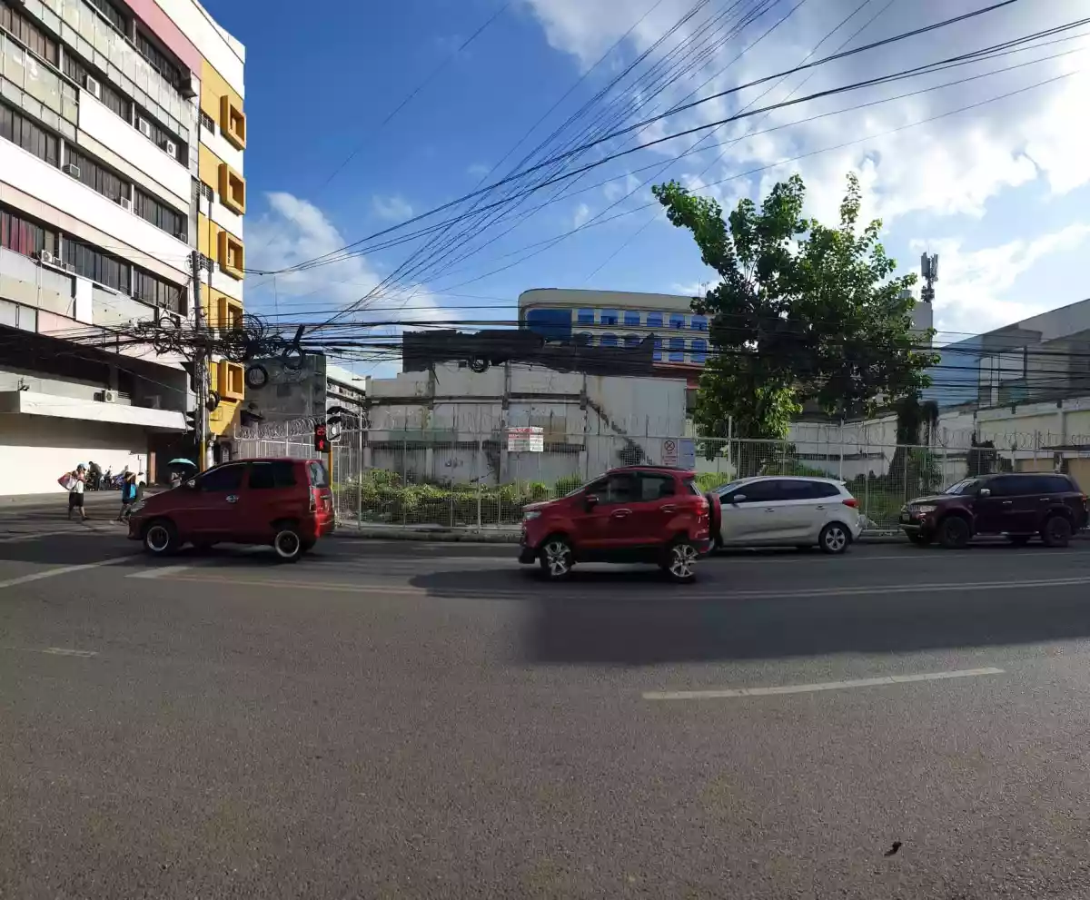 Open photo 11 of 13 — COMMERCIAL LOT FOR SALE‼ï¸