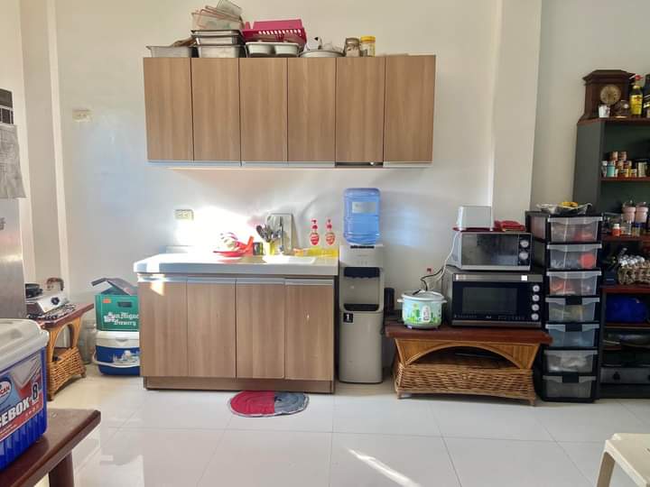House and lot for sale  - photo 5