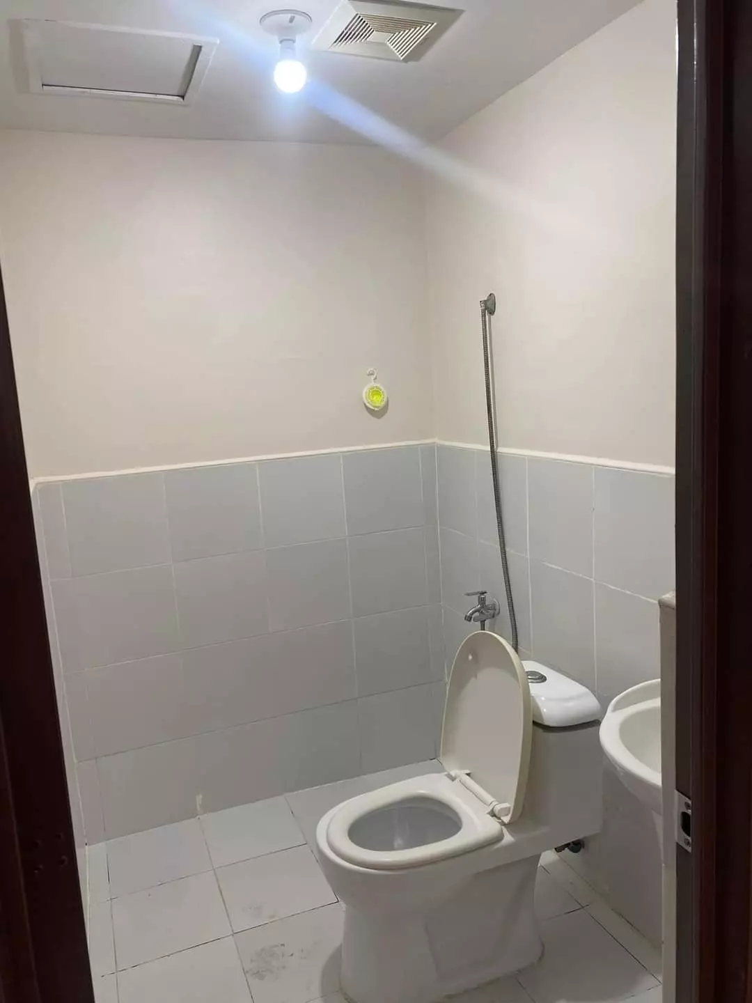 For assume 2 BR — 2 Bedrooms in Marigondon Beach Road, Lapu-Lapu City, Central Visayas — Photo 6
