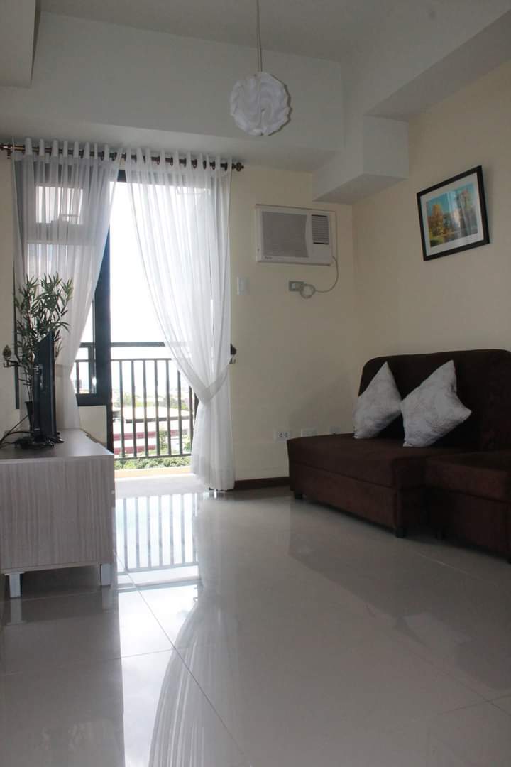 FULLY FURNISHED 2BR CONDO IN AZALEA - photo 3