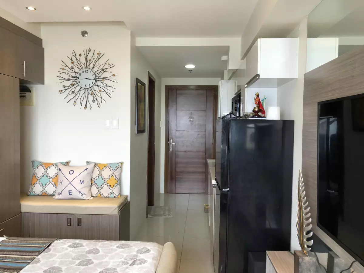 Horizon101 — Studio in Cogon Ramos, Cebu City, Cebu — Photo 4