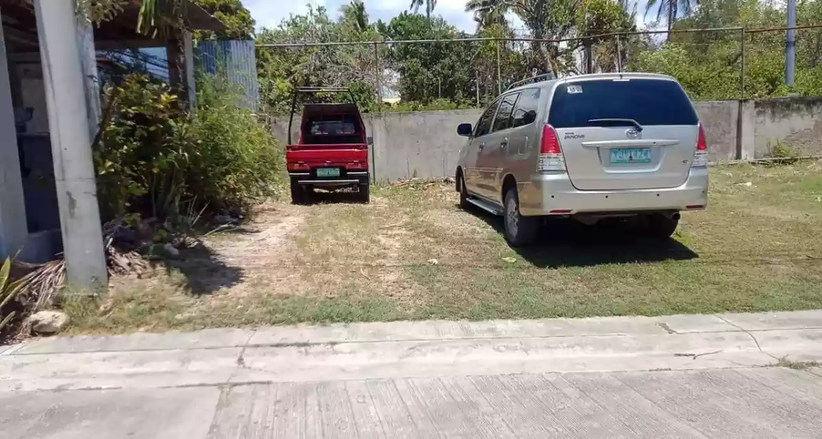 85sqm residencial lot at San Jose Maria Village  Minglanilla near Entrance
