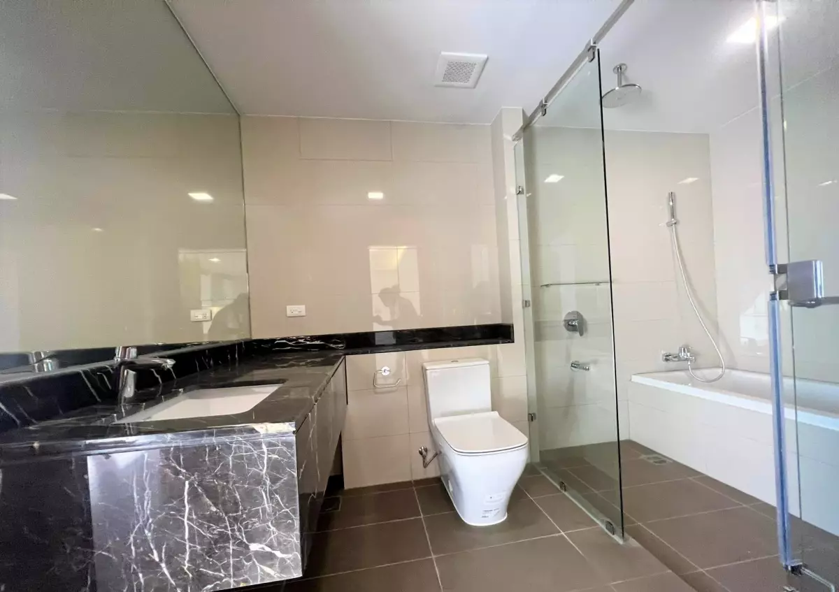 Open photo 16 of 21 — 1Bedroom Alcoves for SALE Cebu Business Park with parking
