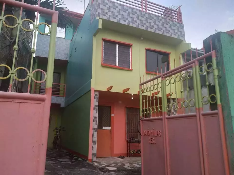 3 STOREY 3 BEDROOM HOUSE FOR SALE  - photo 2