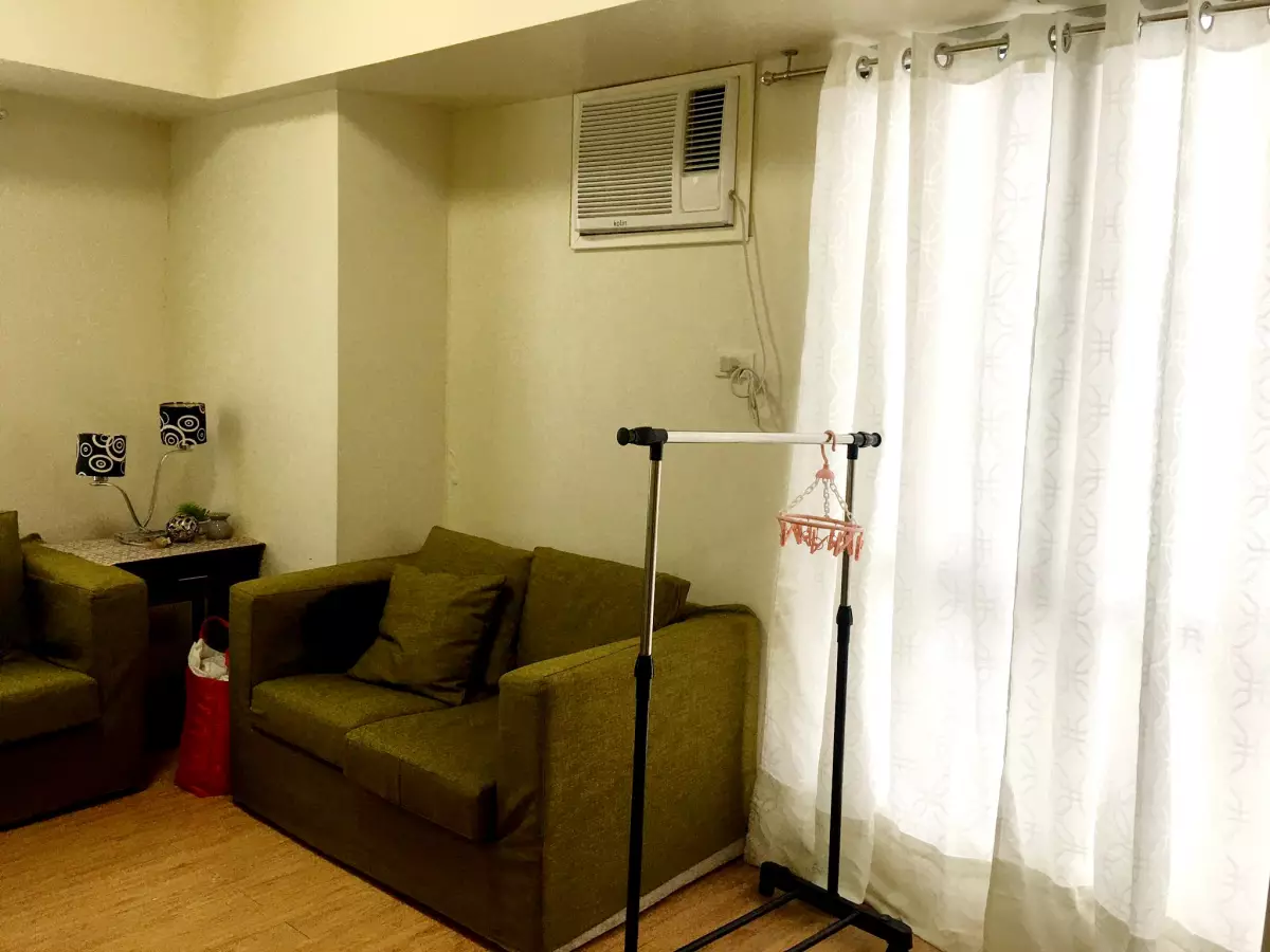 Fully Furnished 1 Bedroom For Rent! - photo 4