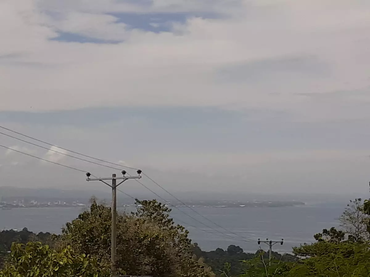 Residential lot / Teakwood Subdivision 2 lot ( adjacent lot ) - photo 3