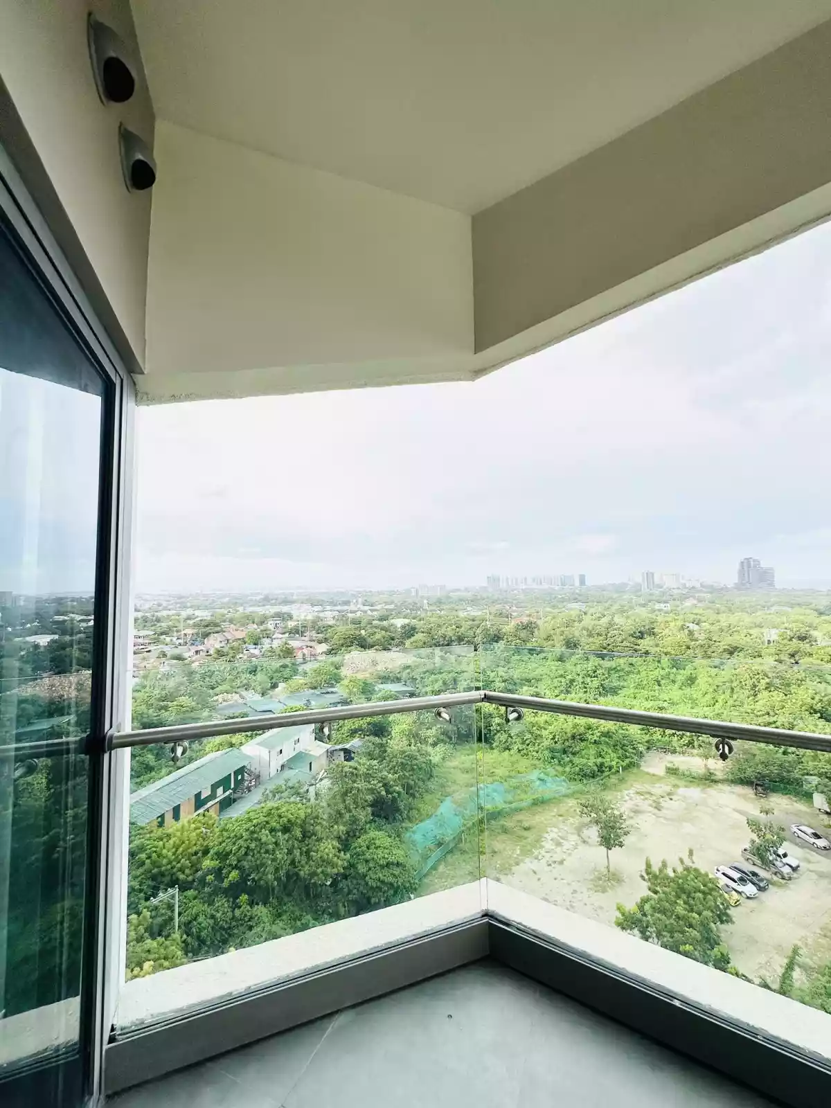 Tambuli Seaside Living — 2 Bedrooms in Maribago, Mactan Island, Lapu-lapu — Photo 6