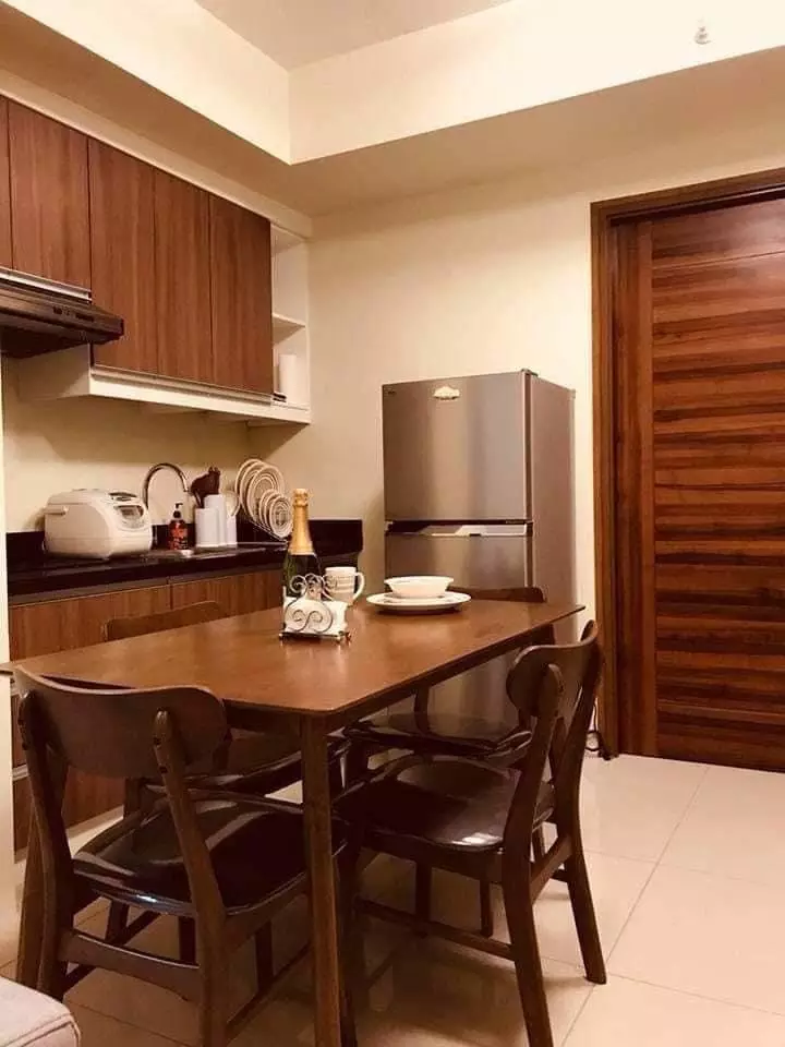 1 BEDROOM FURNISHED CORNER UNIT — 1 Bedroom in Cogon Ramos, Cebu City, Cebu — Photo 4