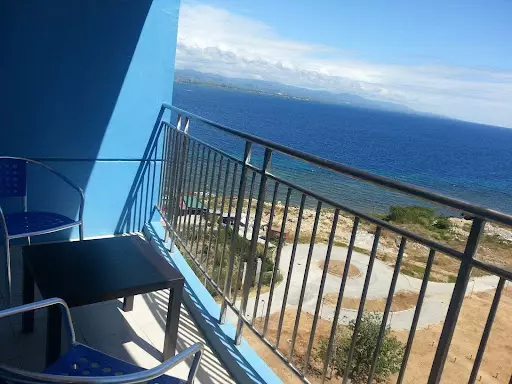 STUDIO UNIT AT AMISA RESIDENCES — Studio in Cebu, Philippines — Photo 4