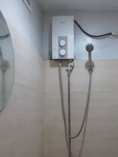 La guardia flats 2 for rent — Studio in Cebu City, Cebu, Philippines — Photo 7