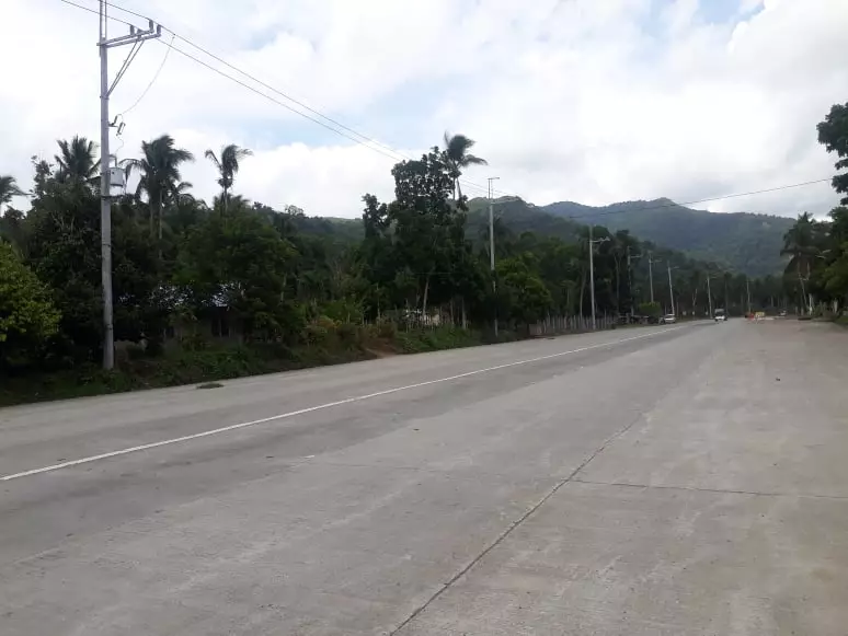 HOT 204 Has along 6 lanes ByPass road of Alaminos Laguna — Agricultural Lot in Alaminos, Laguna, Philippines — Photo 4
