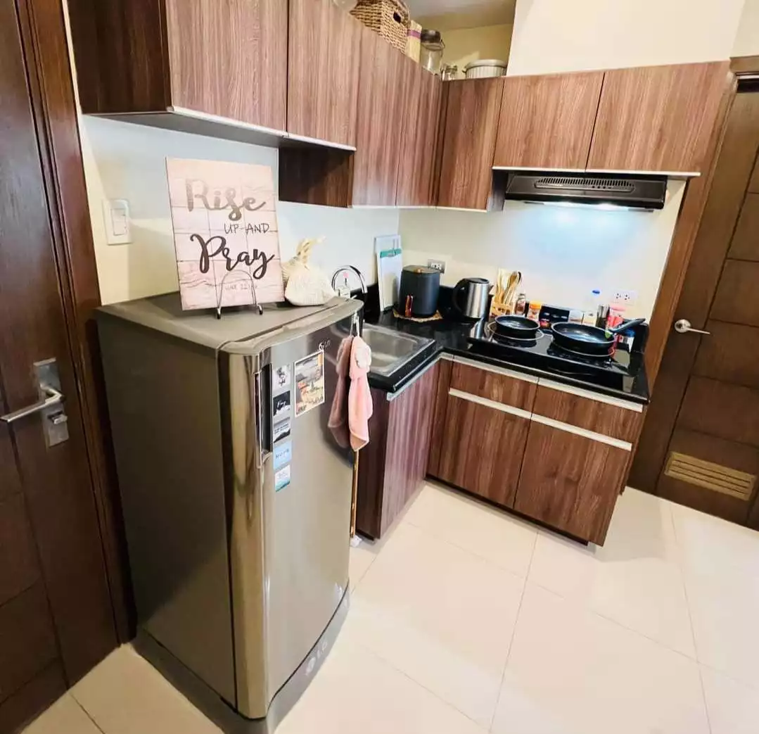 FOR SALE /ASSUME STUDIO UNIT ! — Studio in Cebu City, Philippines — Photo 3