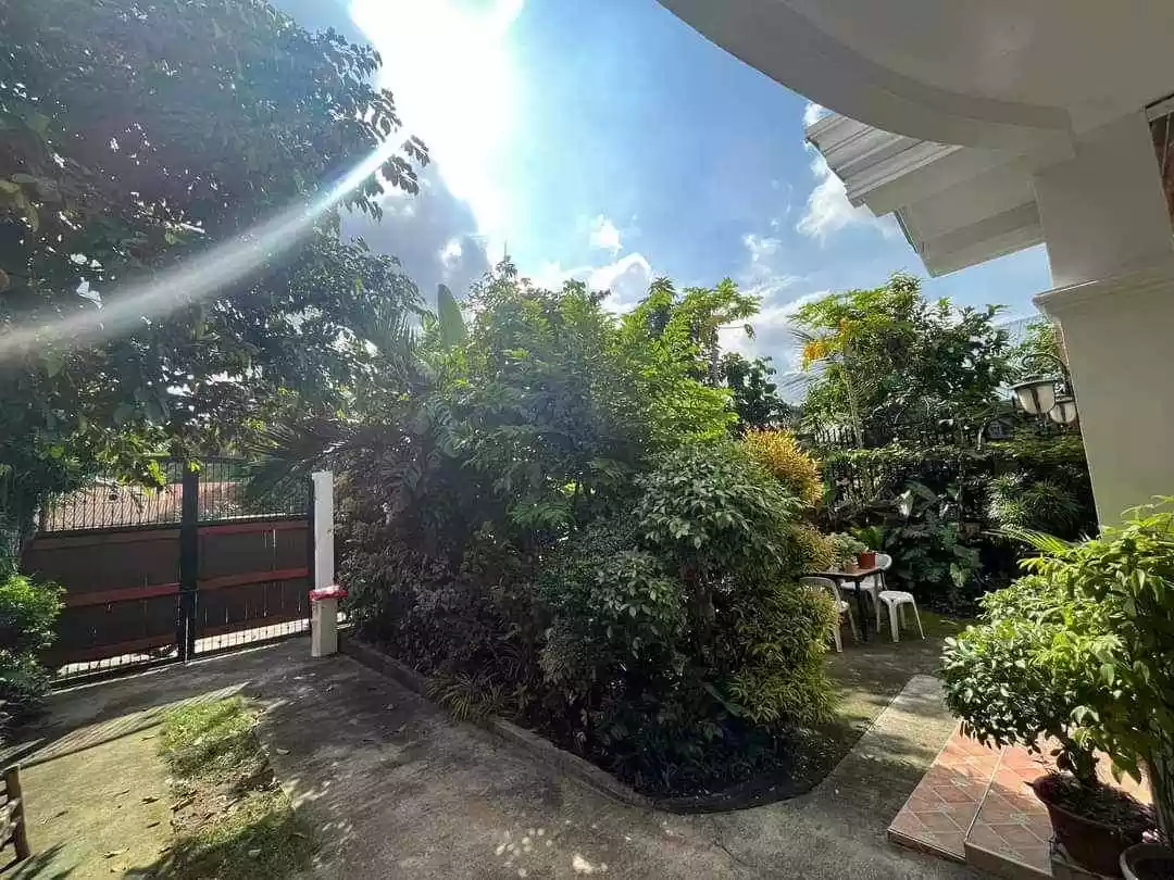TCT -1019302 — House and Lot in Heights, Cebu City, Cebu — Photo 5
