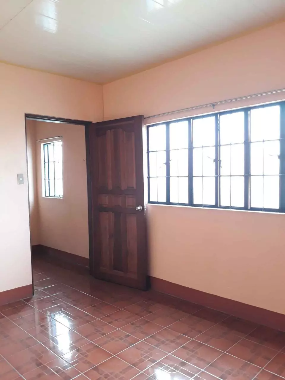 For rent Unfurnished 2 bedrooms Apartment in Balikid Mandaue City Cebu, walking Distance to J-Mall - photo 2