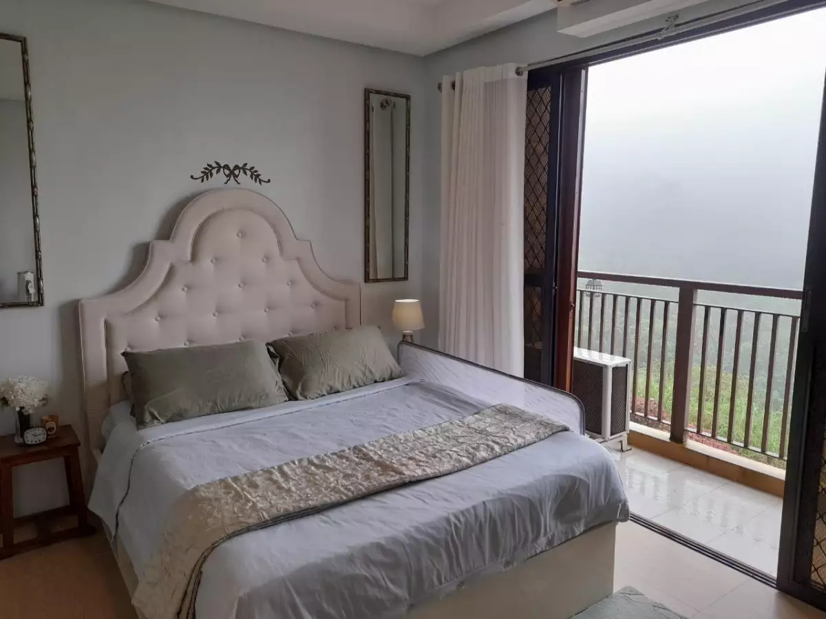 2 Bedrooms Condo Unit for Sale in Tagaytay Highlands Linden Woodridge, Tagaytay - photo 7