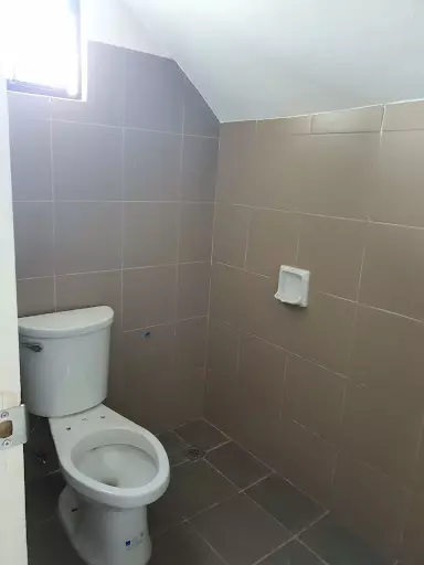 Open photo 118 of 121 — 4BR For Assume in Luana Dos