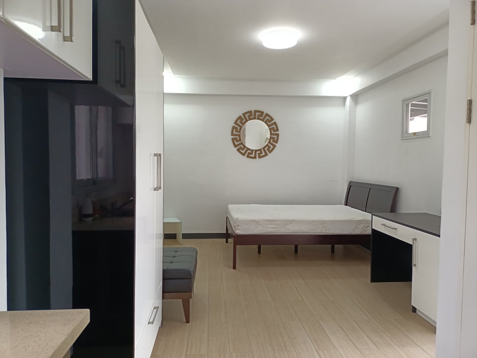Two story house fully furnished at Fuente de villa abrille high end subdivision, tulip drive — House and Lot in Tulip Drive, Talomo, Davao City — Photo 6