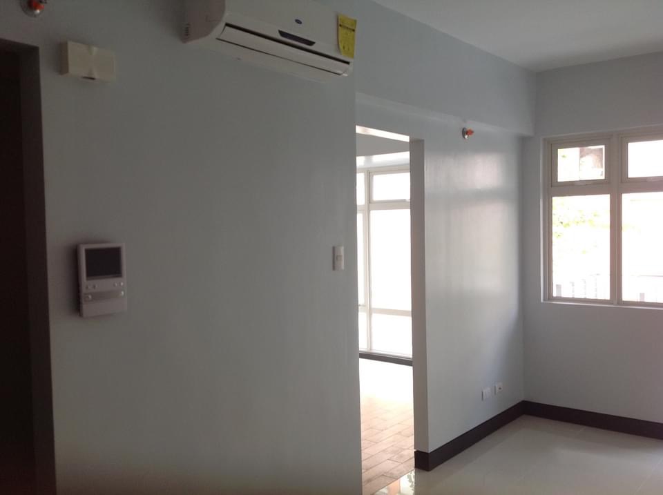 Rent Own Condominium — Studio in Diosdado Macapagal Blvd, ParaÃ±aque, Metro Manila — Photo 2