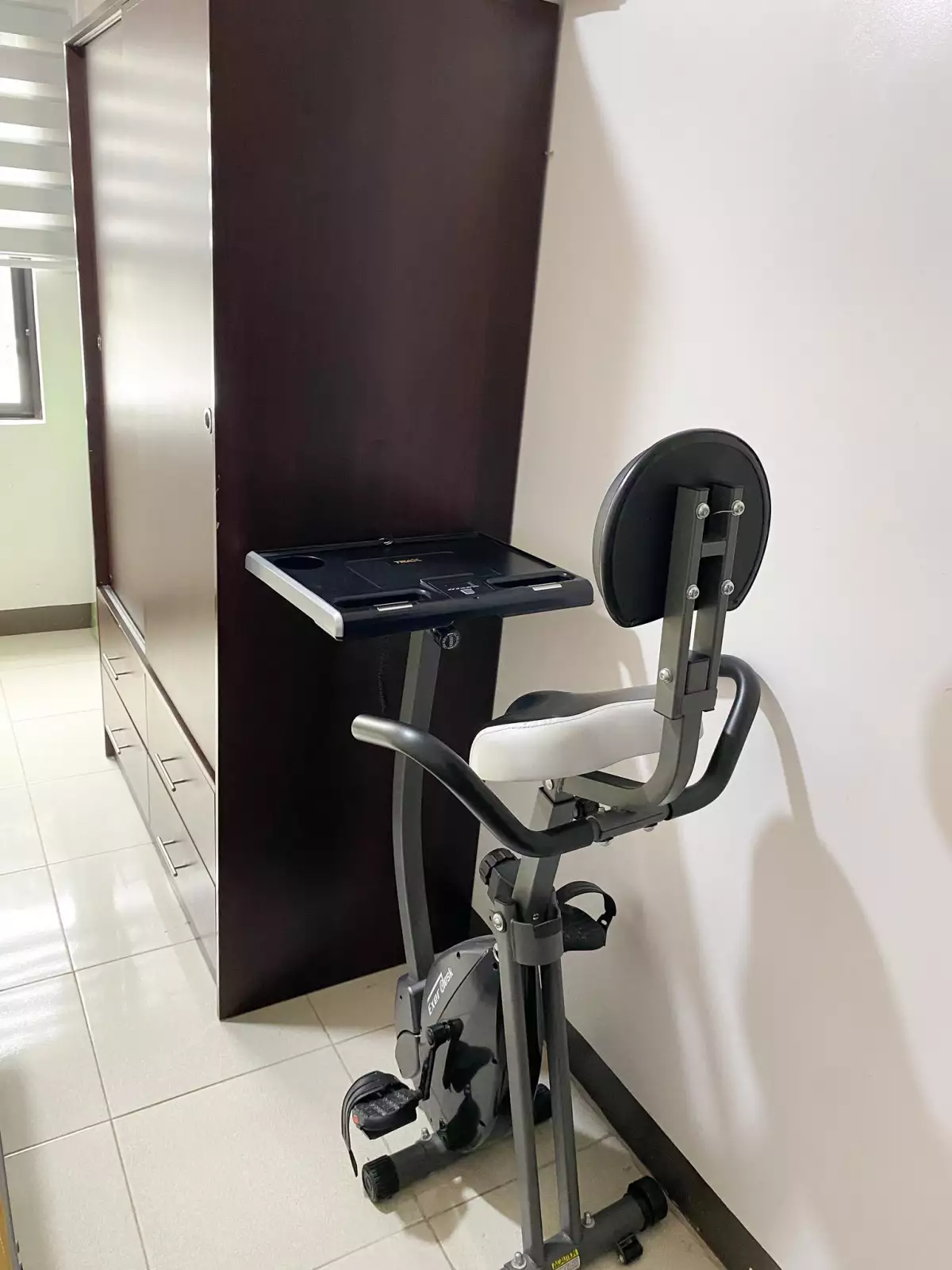 For Assume Furnished 2BR CONDO UNIT with Fully-paid Parking in Urban Deca - photo 2