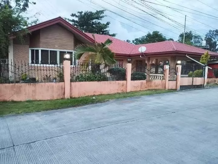 House & Lot - Cedar Court Dao — House and Lot in Tagbilaran City, Bohol, Philippines — Photo 2