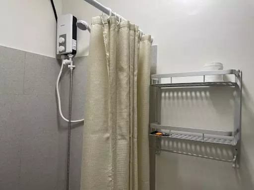 Open photo 14 of 17 — For Rent Studio Unit in Median Condominium