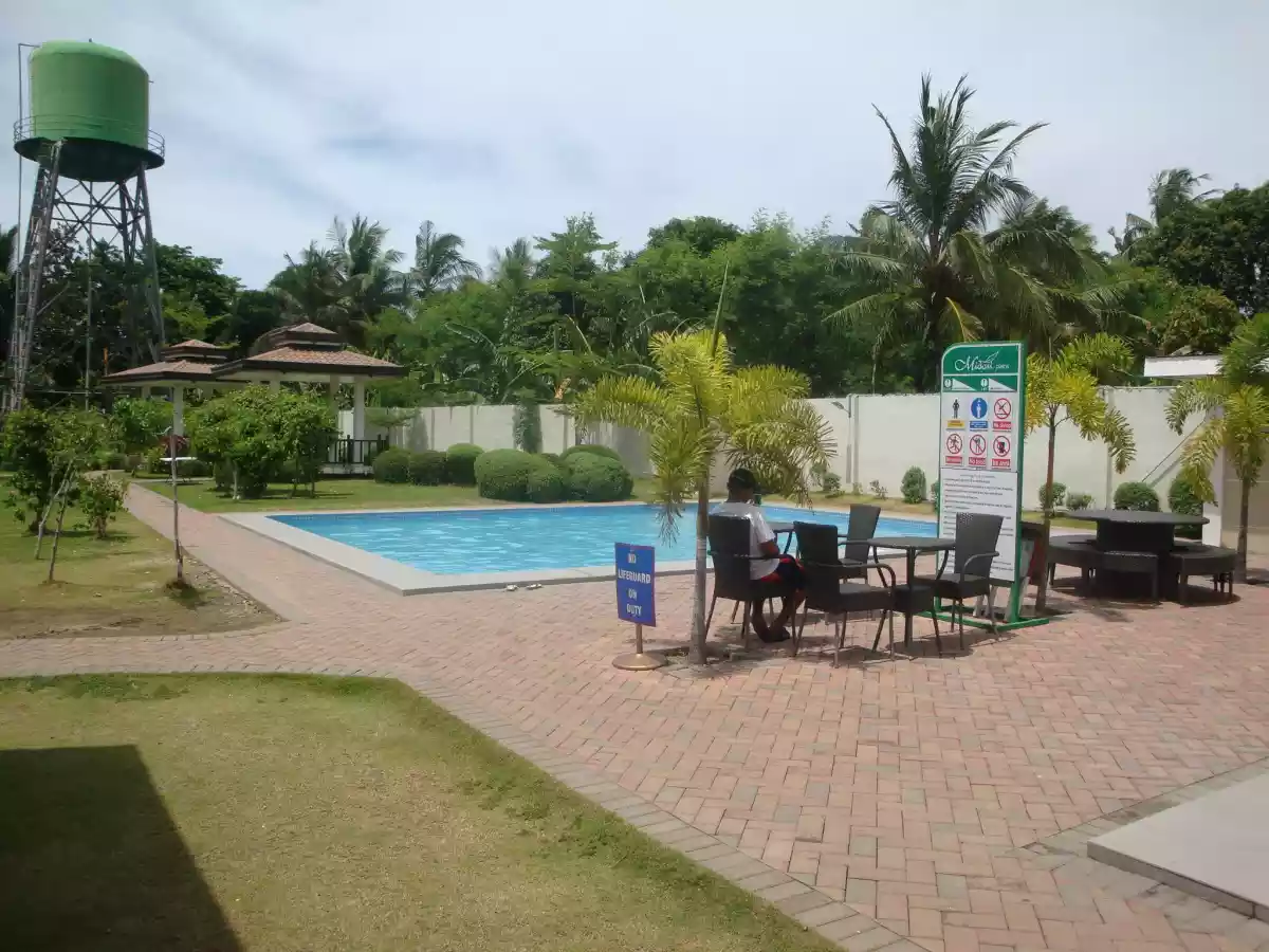 SPACIOUS FULLY FURNISHED HOUSE IN MINGLANILLA FOR RENT — House and Lot in Minglanilla, Cebu, Philippines — Photo 2