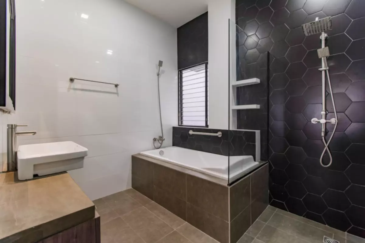 Open photo 11 of 18 — Single Detached Overlooking House in Talisay Cebu