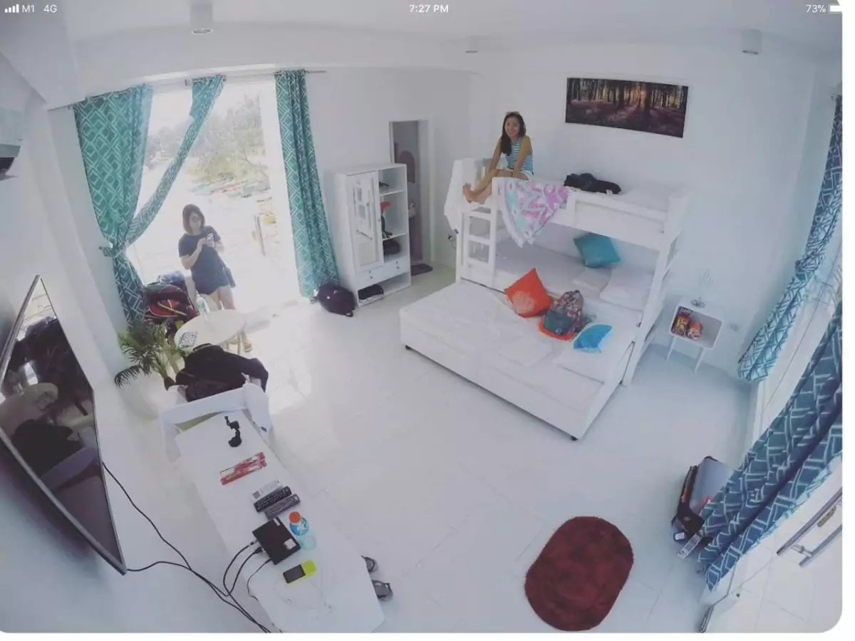 Rush Sale - Beach House — Beach House / Resort in Cebu, Philippines — Photo 2