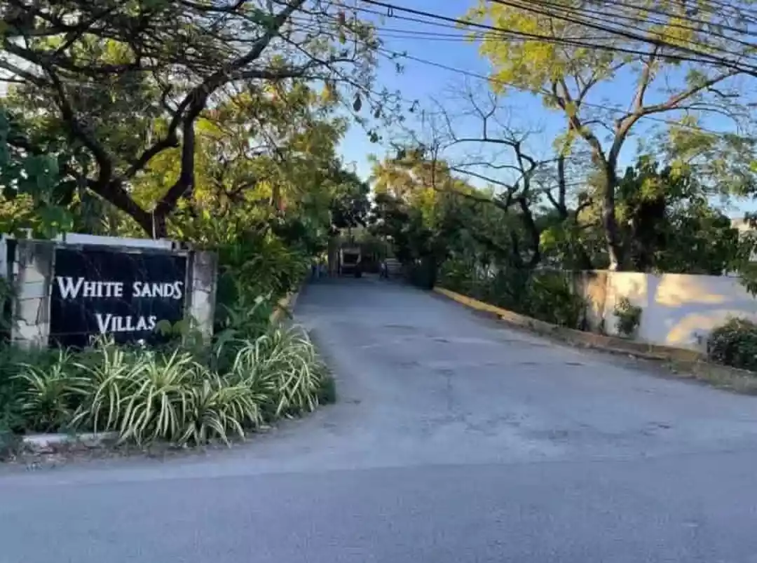 Residential Lot at WhiteSands Villa Mactan For Sale — Residential Lot in Maribago, Lapu-Lapu City, Cebu — Photo 2