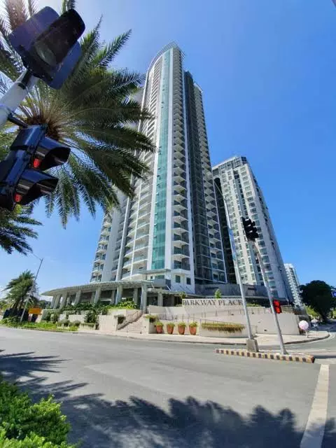 Bristol at Parkway Place by Filinvest City 1 bedroom for Sale - photo 2