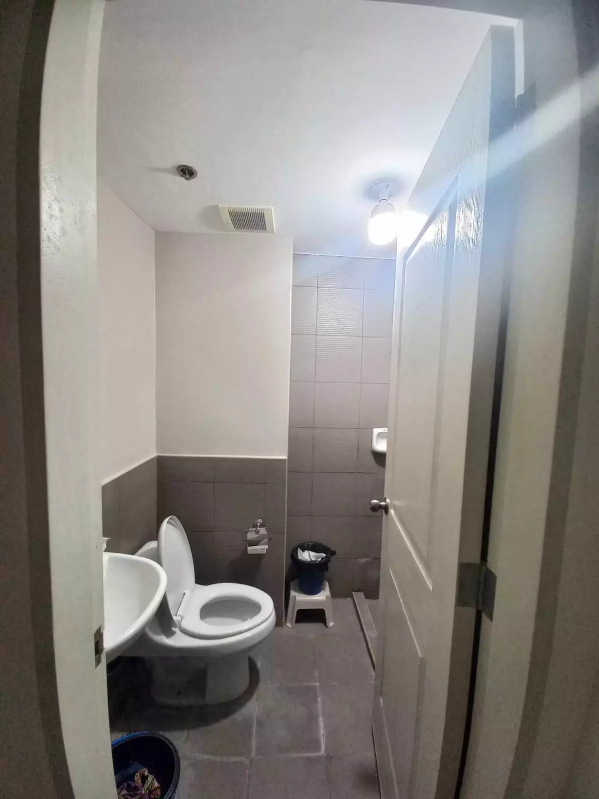 GRAND RESIDENCES STUDIO TYPE FOR RENT